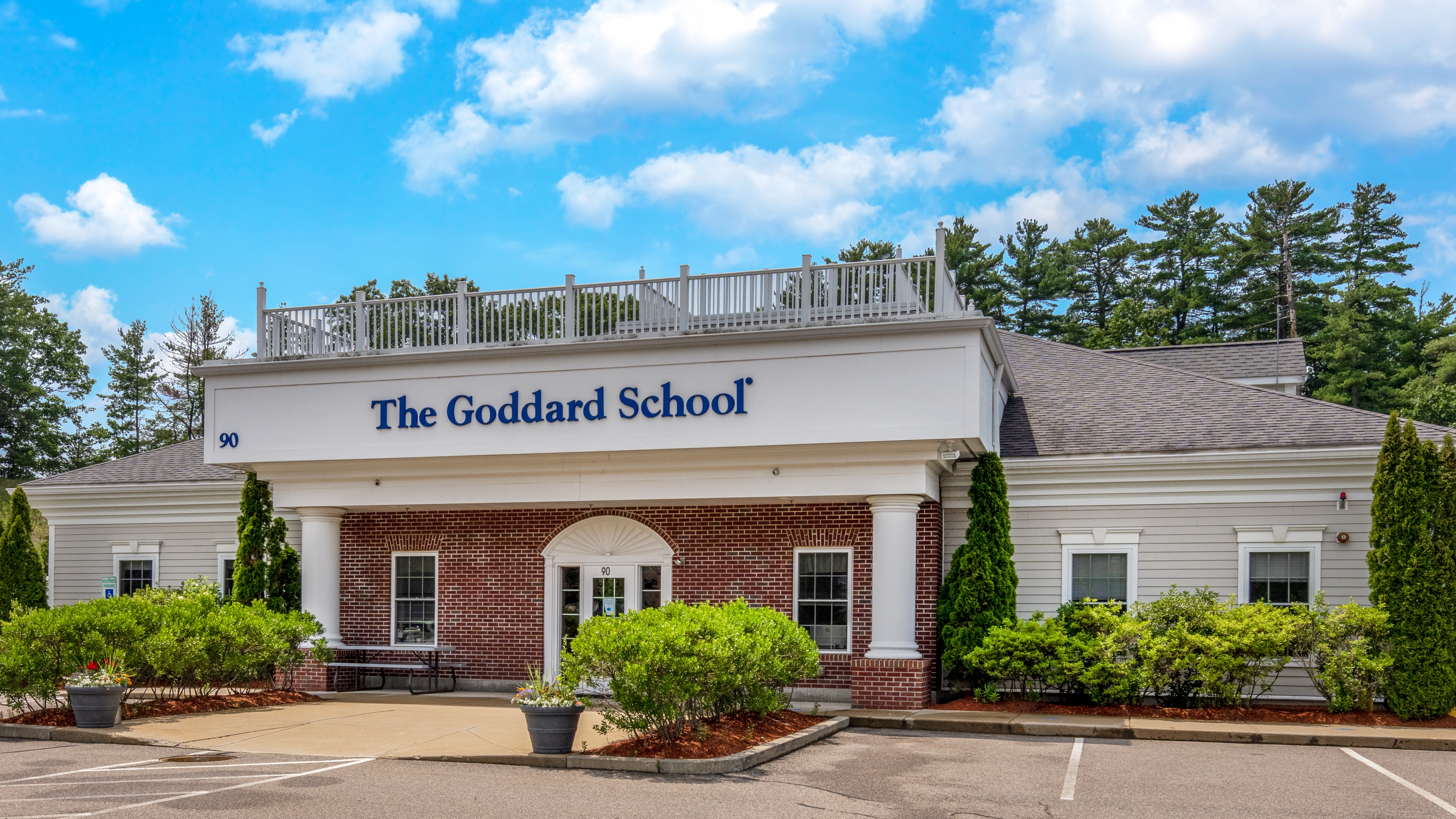 The Goddard School building exterior