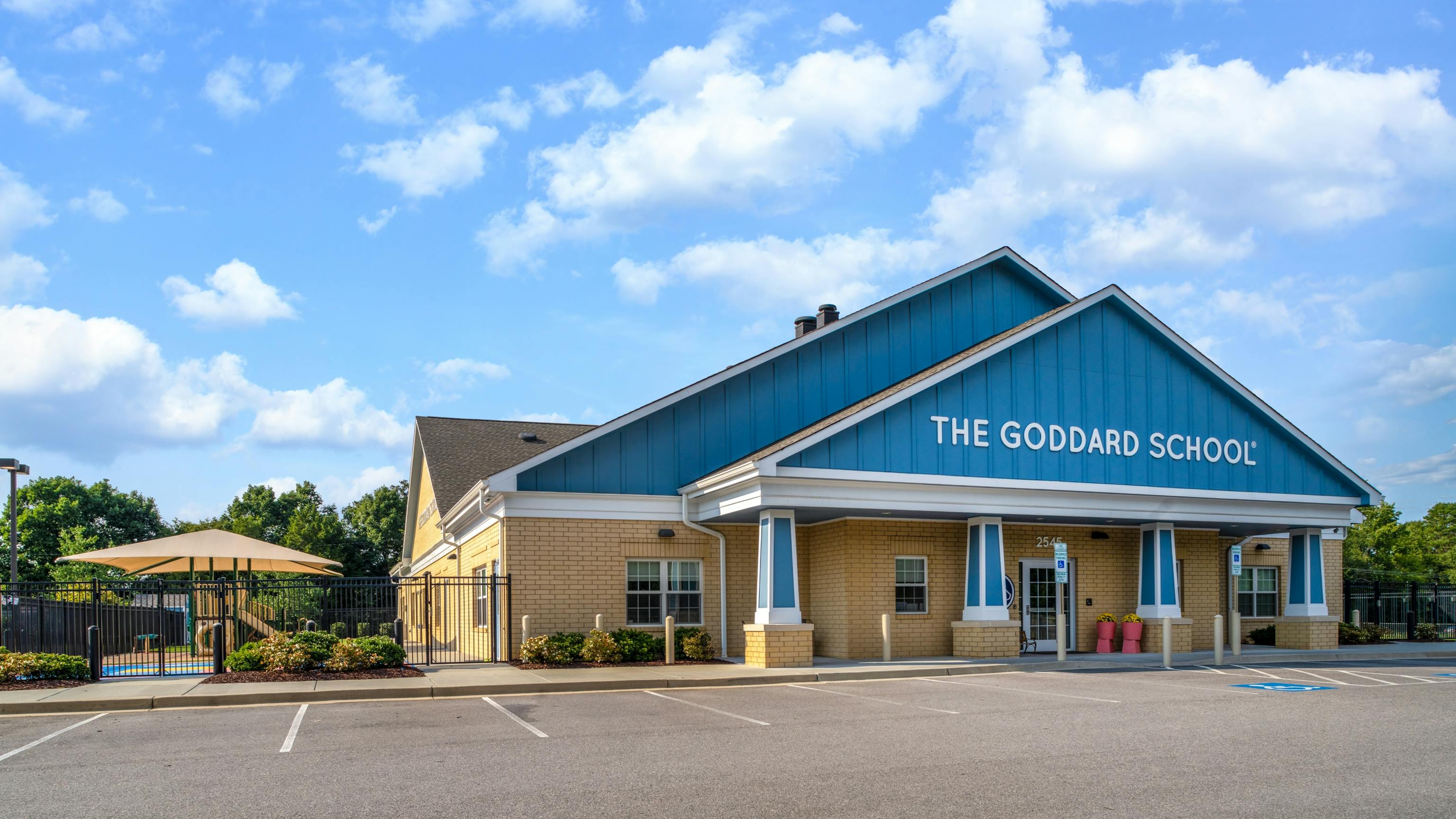 The Goddard School of Charlotte (Mallard Creek) - Daycare in Charlotte ...