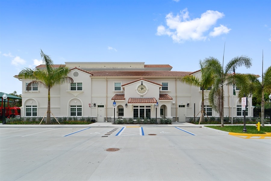 CHILDREN'S PARADISE LEARNING CENTER